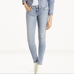 Levi’s 711 Altered Skinny Jeans